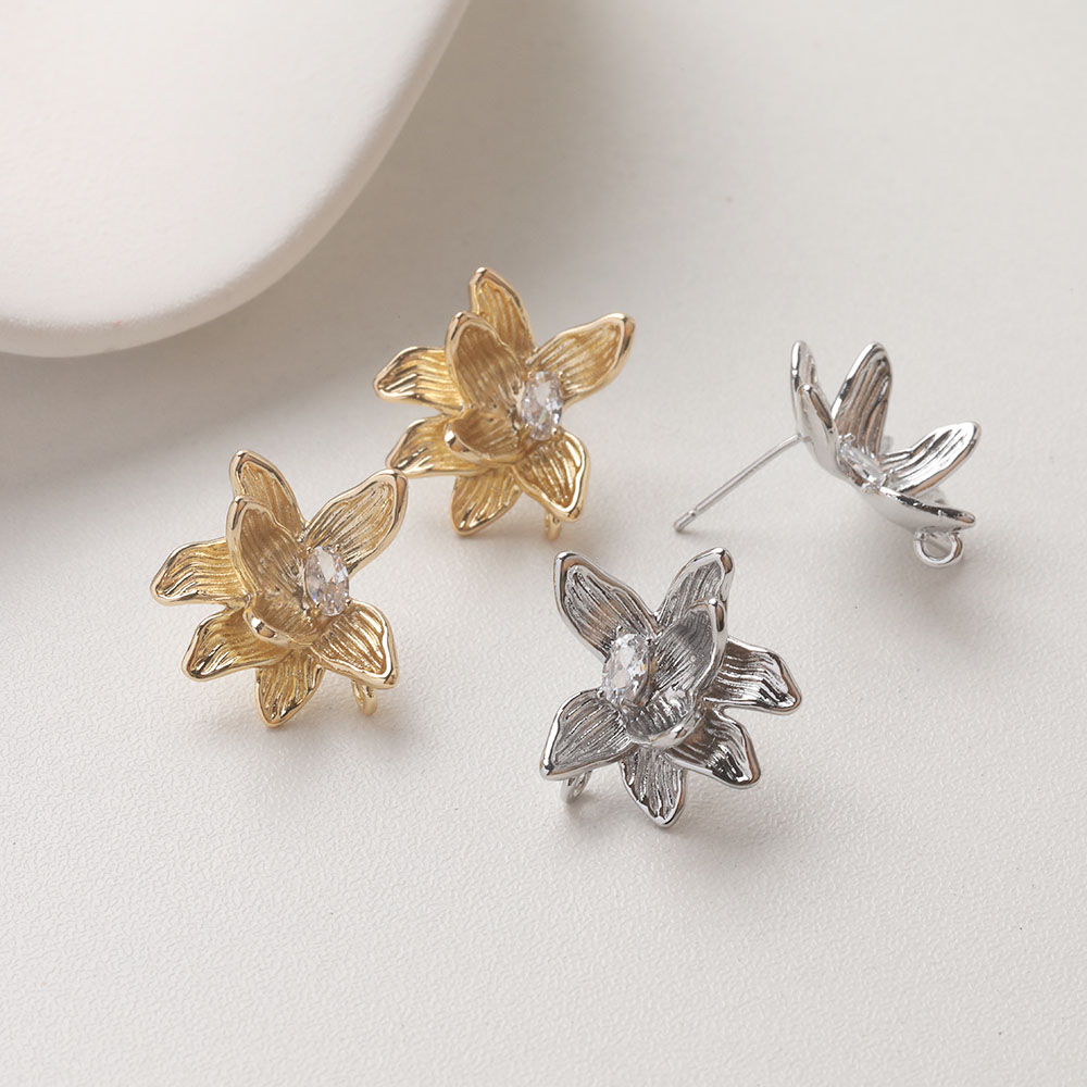 4PCS Dainty Flower Ear Studs E - Flower Supplies recensie en prijs