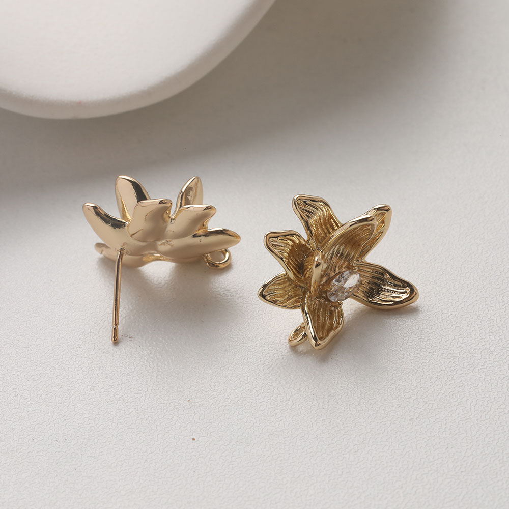 4PCS Dainty Flower Ear Studs E - Flower Supplies recensie en prijs